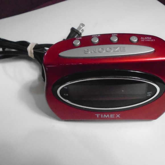 Timex Other Timex Extra Loud Alarm Clock T 1r Poshmark